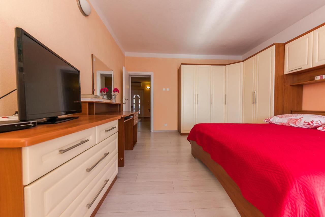 Apartments Marko Trogir Luaran gambar